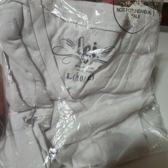 New girls size 12 LEI denim jeans with belt and white tee shirt - Picture 4 of 4